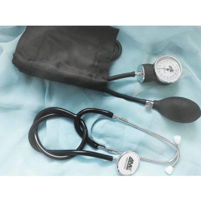 AME DELUXE PLUS ANEROID BP WITH STETHOSCOPE
