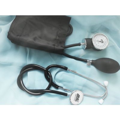 AME Deluxe Plus Aneroid Sphygmomanometer with Stethoscope – Manual BP Kit