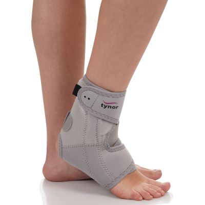Tynor Neoprene Ankle Support – Compression & Stabilization for Sports and Injury Recovery